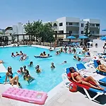斯莱那海滩酒店 酒店